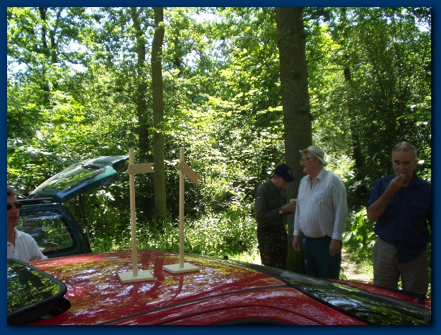 600x449 pixels (213K)